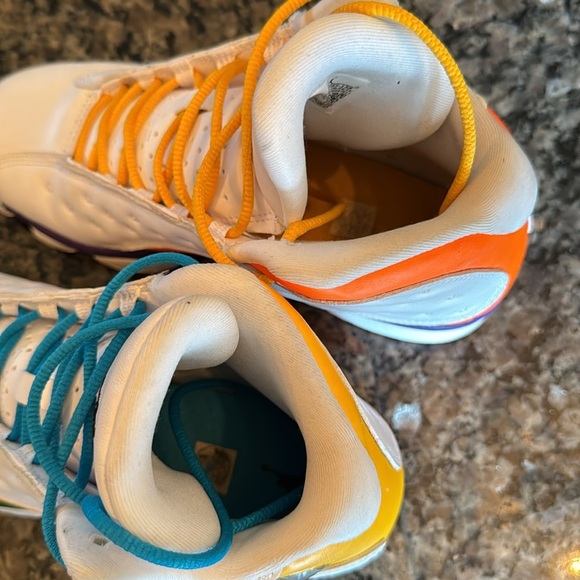 Air Jordan 13 Retro Colorful Sneakers EUC 6Y big kid - Picture 11 of 14